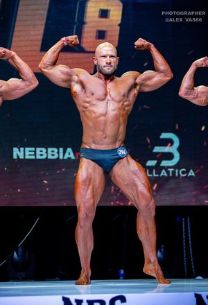 CLASSIC PHYSIQUE НОВИЧКИ